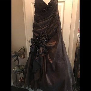 Exquisite Cameron Blake strapless bronze gown
